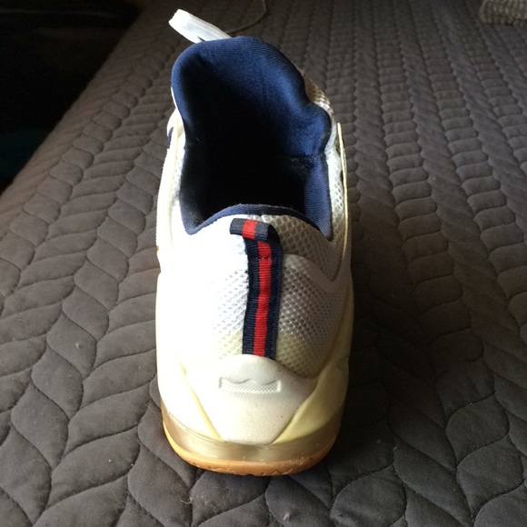 Lebron 12s - Picture 3 of 6